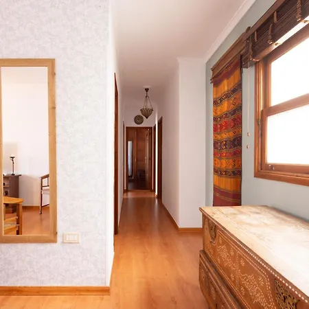 Home2book Bereber Cruz Center, Terrace Apartment